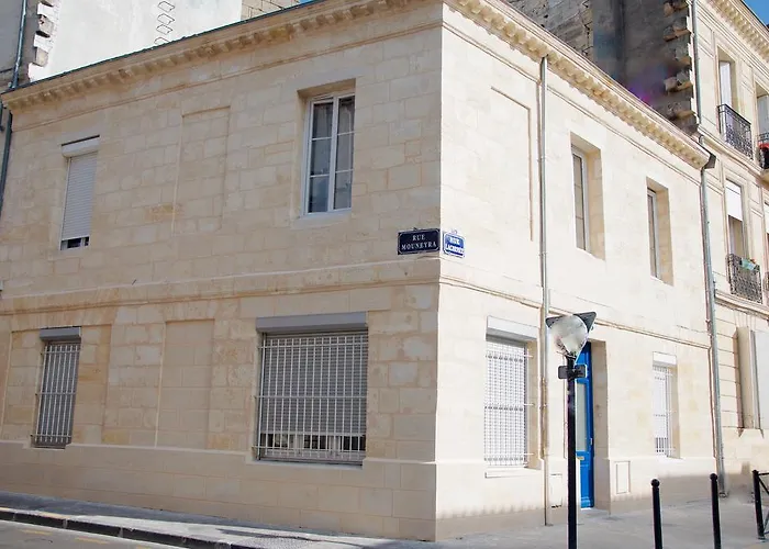 Апартаменты La Aquitaine